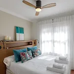 Alameda XI Boutique Apartment By Caleta Homes